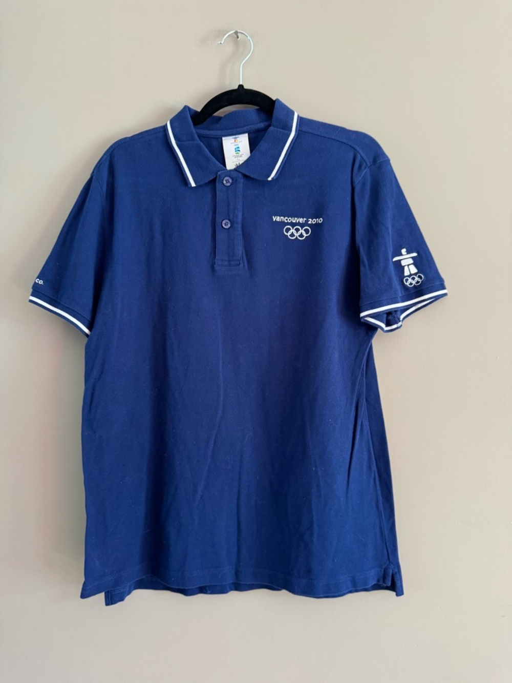 UNISEX Navy Blue Polo Shirt with collar and Vacncouver 2010 Olympics Embroidery